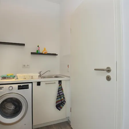 Daire Gaestewohnung Milan *